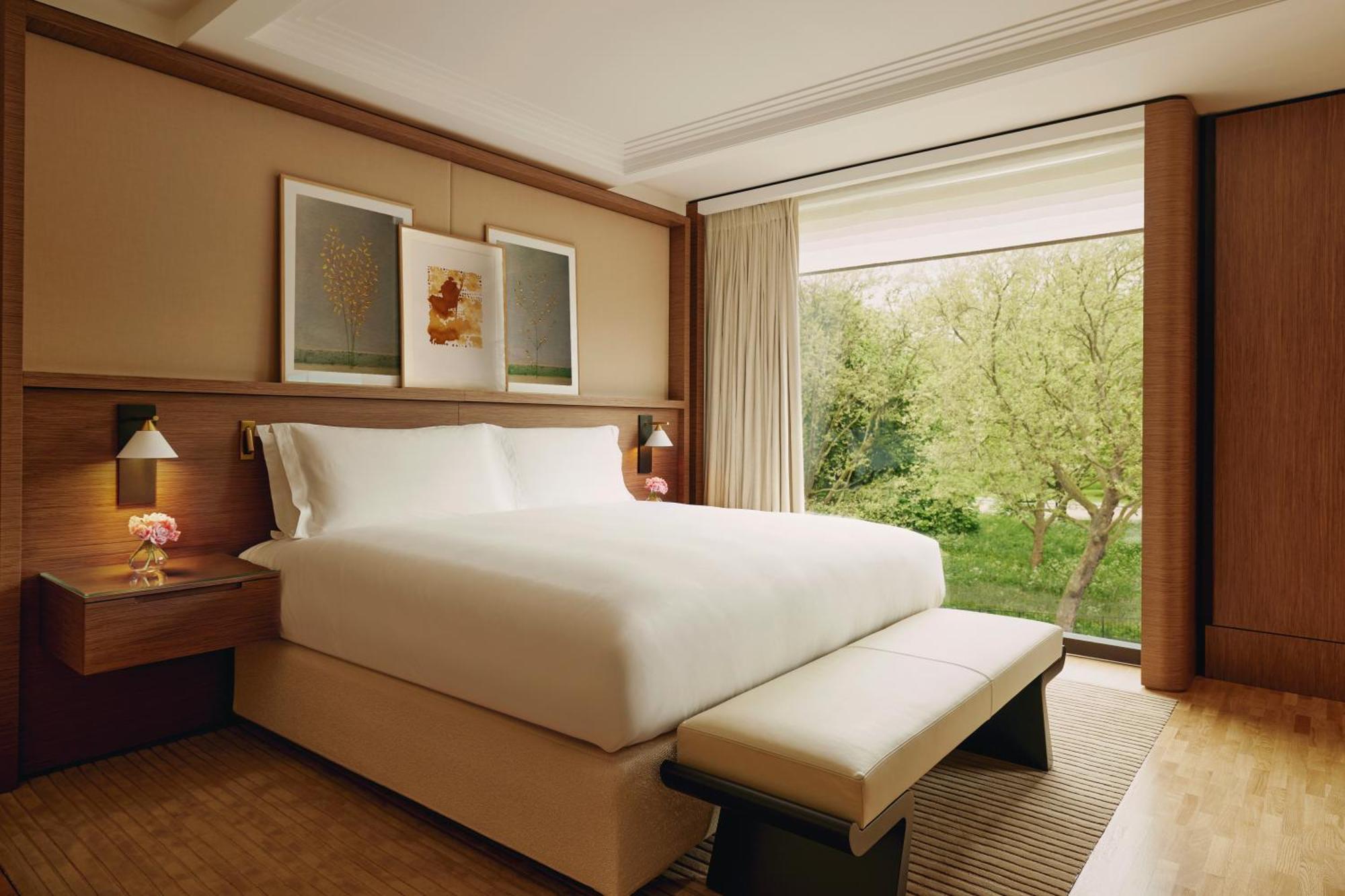 The Emory, Maybourne Hotel