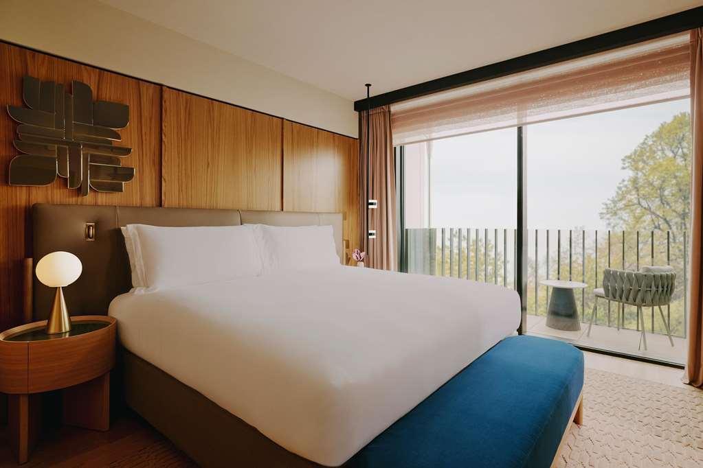 Hotel The Emory, Maybourne London